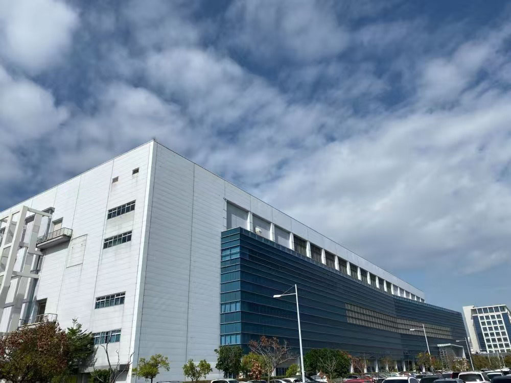 A ostentationem notam est iens per difficile transformatio inter industriam mutationes